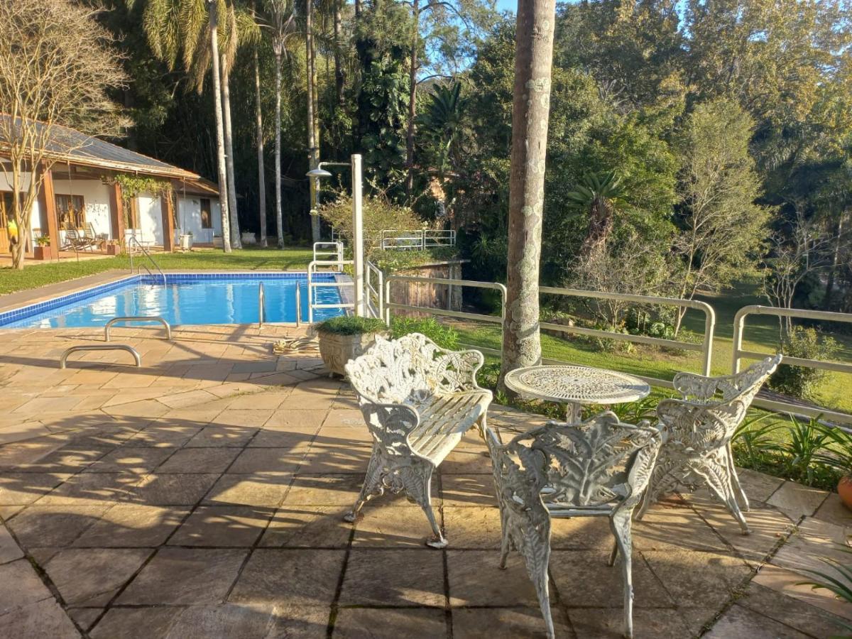 Ibiúna Chacara Em Condominio A Beira Da Represa Para Locacao Familiar المظهر الخارجي الصورة